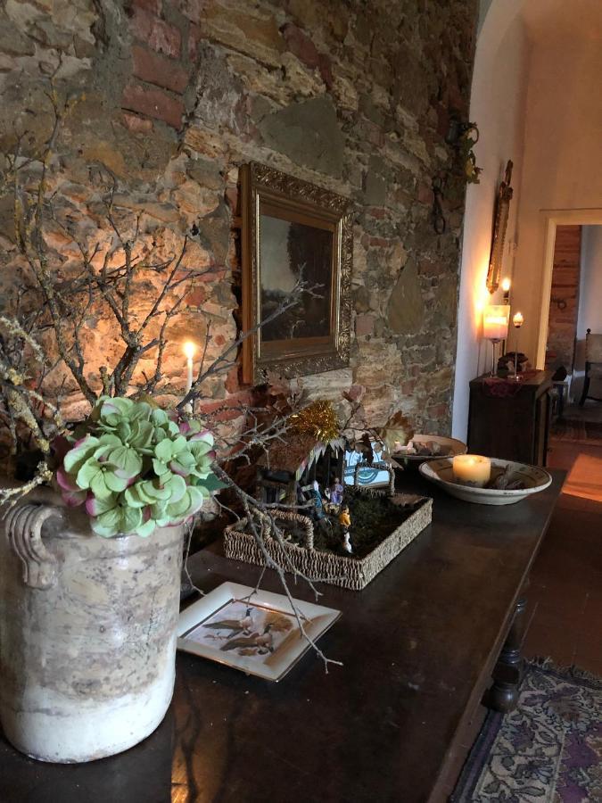 La Casa Nel Bosco Villa Lari ภายนอก รูปภาพ