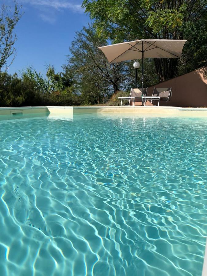 La Casa Nel Bosco Villa Lari ภายนอก รูปภาพ