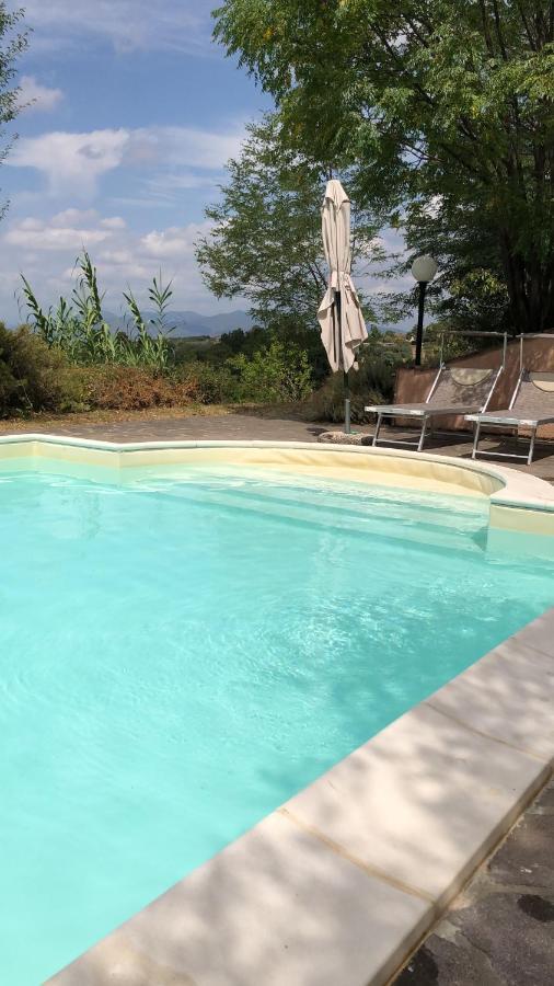 La Casa Nel Bosco Villa Lari ภายนอก รูปภาพ