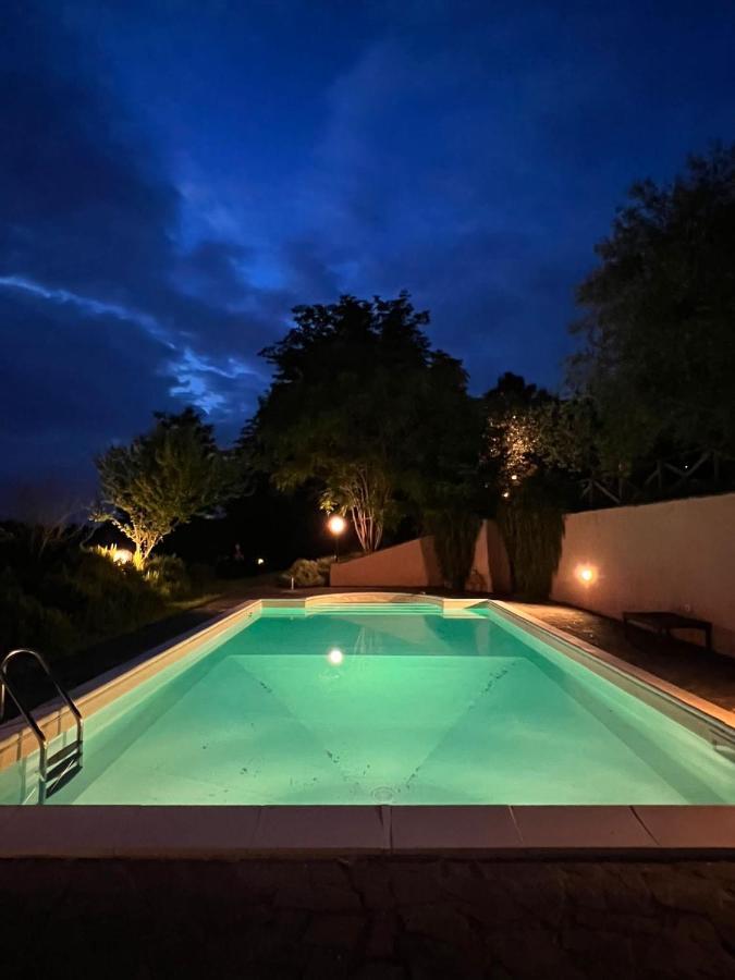 La Casa Nel Bosco Villa Lari ภายนอก รูปภาพ